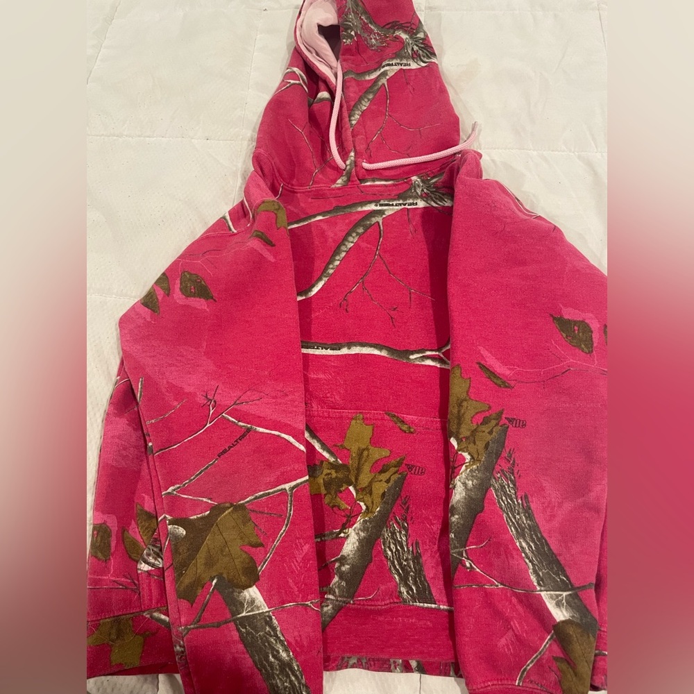 pink camo Realtree hoodie